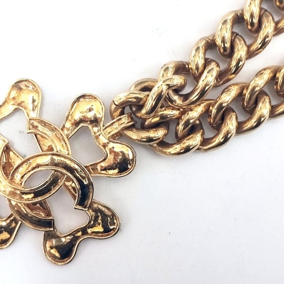 CHANEL Necklace ✨🔥 Ultra-bold • 💯 Authentic • 💎 RARE - Picture 6 of 15